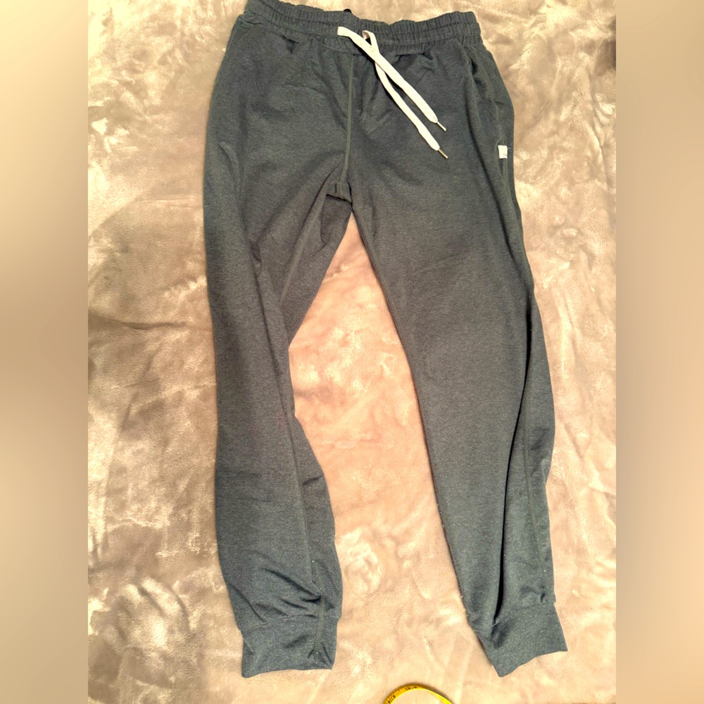 Vuori grey-green joggers XS